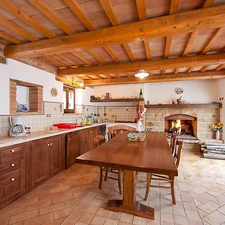 Historic With Pool In Marche Hills Dom wakacyjny *