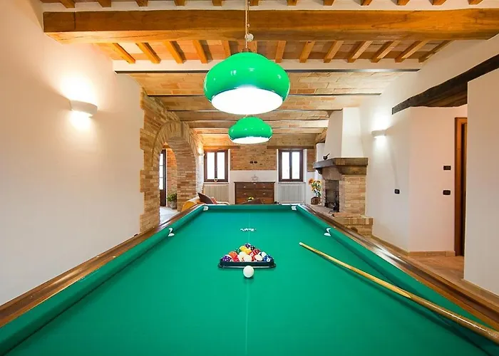 Historic With Pool In Marche Hills *