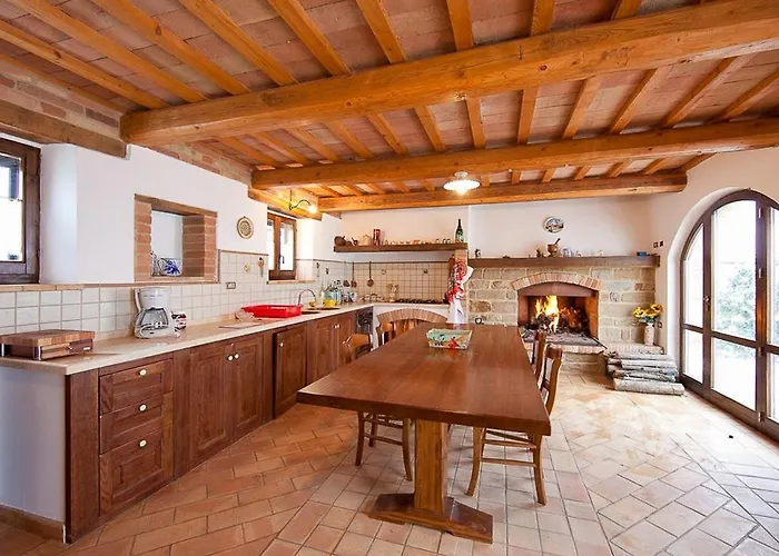 Historic With Pool In Marche Hills Nyaraló *