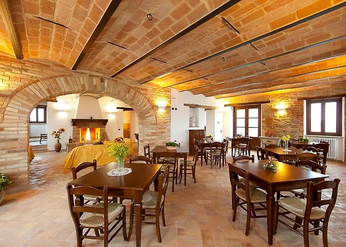 Historic With Pool In Marche Hills Nyaraló Sant'Angelo in Pontano