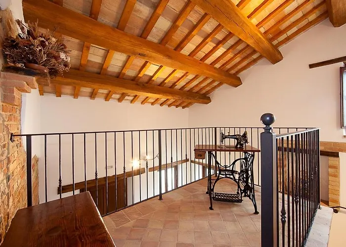 Historic With Pool In Marche Hills Nyaraló *